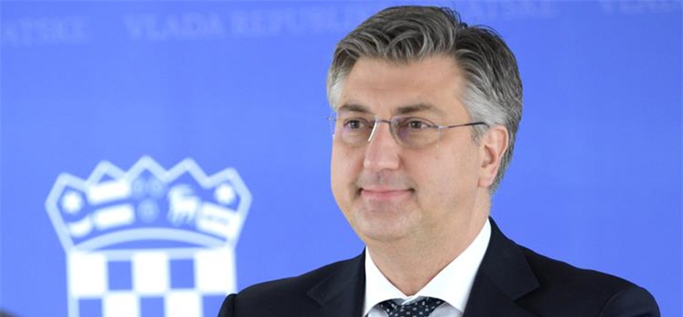 Đurđević nema potporu većine. Bila je kandidatkinja u protuzakonitoj proceduri i program joj je populističko-politički